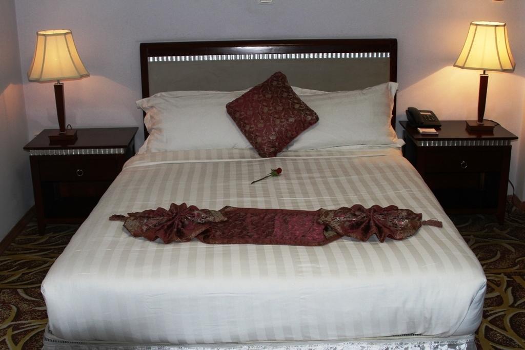 Afarensis International Hotel Аддис-Абеба Экстерьер фото