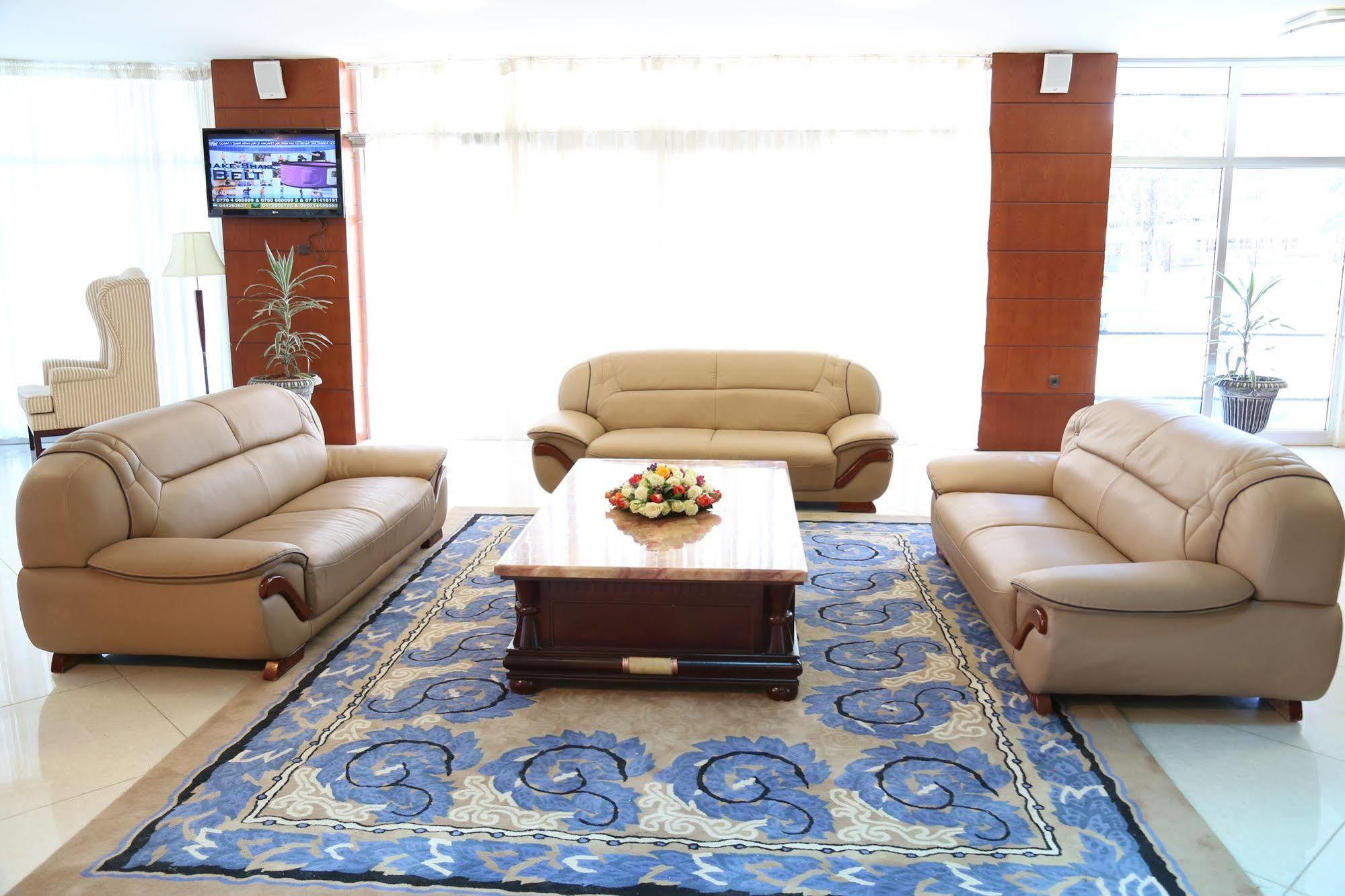 Afarensis International Hotel Аддис-Абеба Экстерьер фото