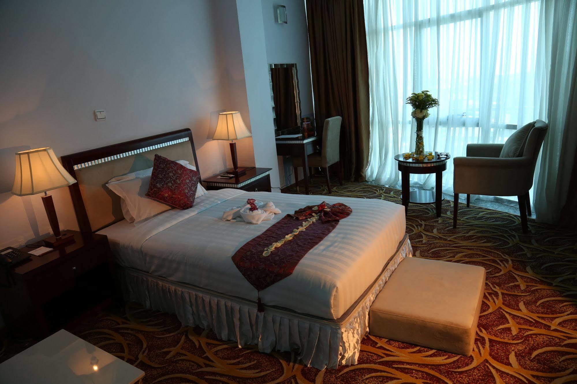 Afarensis International Hotel Аддис-Абеба Экстерьер фото