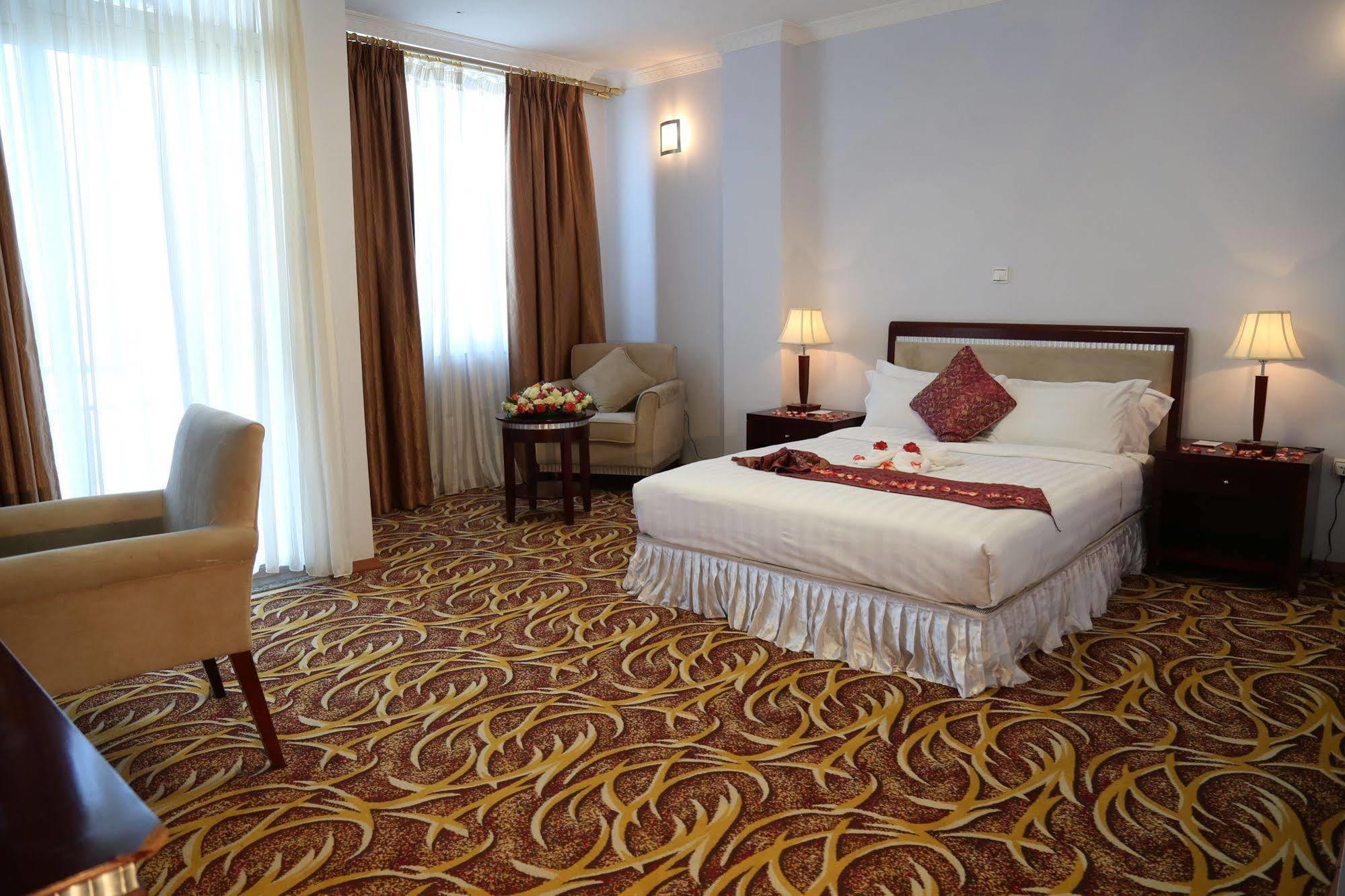 Afarensis International Hotel Аддис-Абеба Экстерьер фото